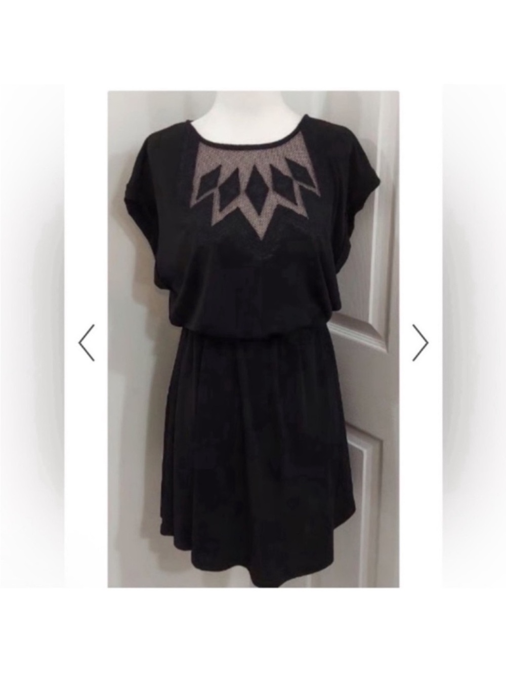 Dex Mesh Embroidered Neckline Jersey mini dress Sz L Black Crew Elastic waist
